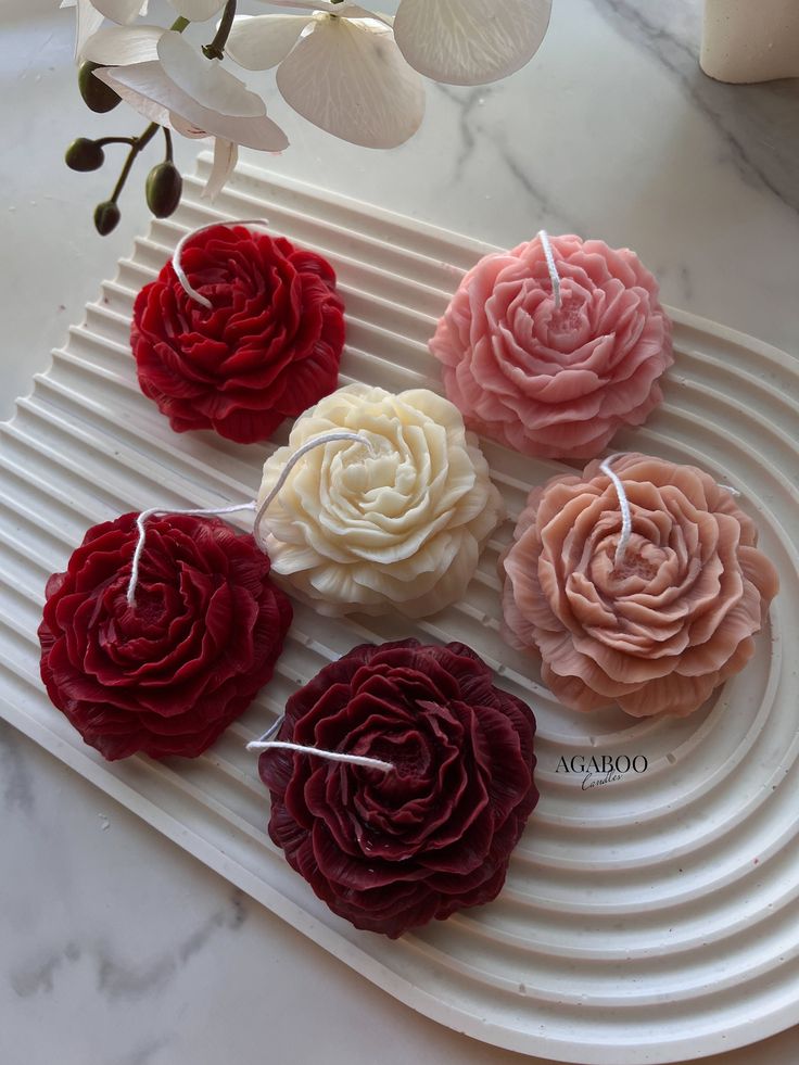 Elegant Rose Candle Gift Box